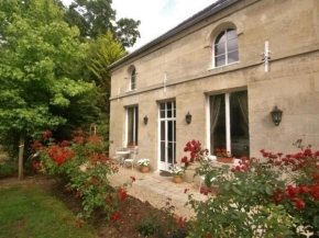 Gîte paisible avec jardin privé, proche commerces, parking, Wifi, animaux acceptés, tout compris - FR-1-526-19